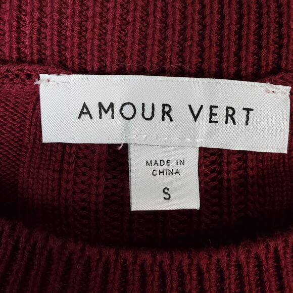 Amour Vert Ribbed Maroon Sweater Size Small - Picture 3 of 6